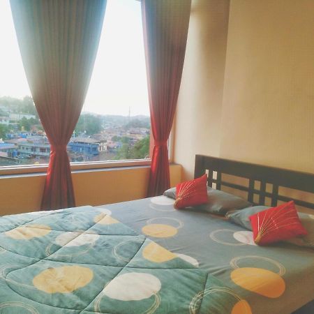 Two Bedroom House 马迪凯里 外观 照片